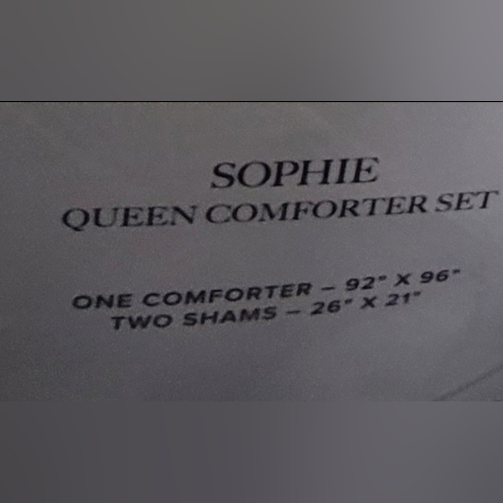 Ugg Sophie comforter set. - Picture 3 of 4